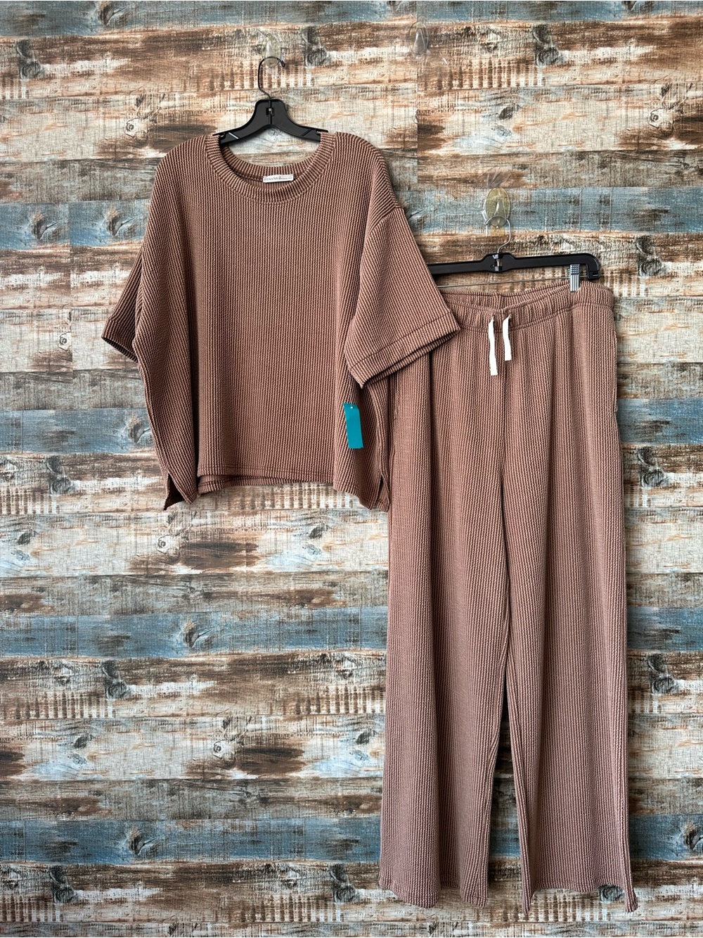Zenana Ribbed Pant Set  
Brown
Size  1X